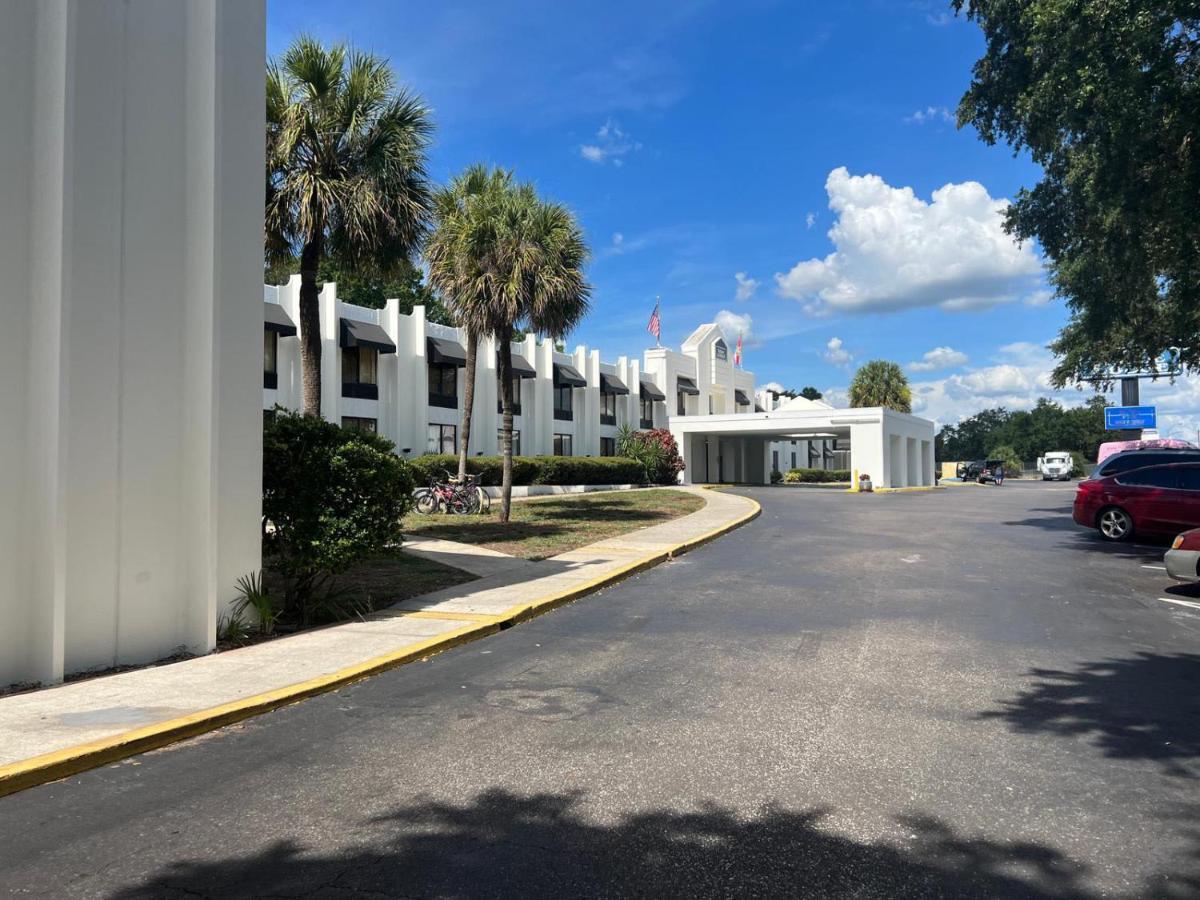 Valuelodge Busch Gardens - Tampa Exterior photo